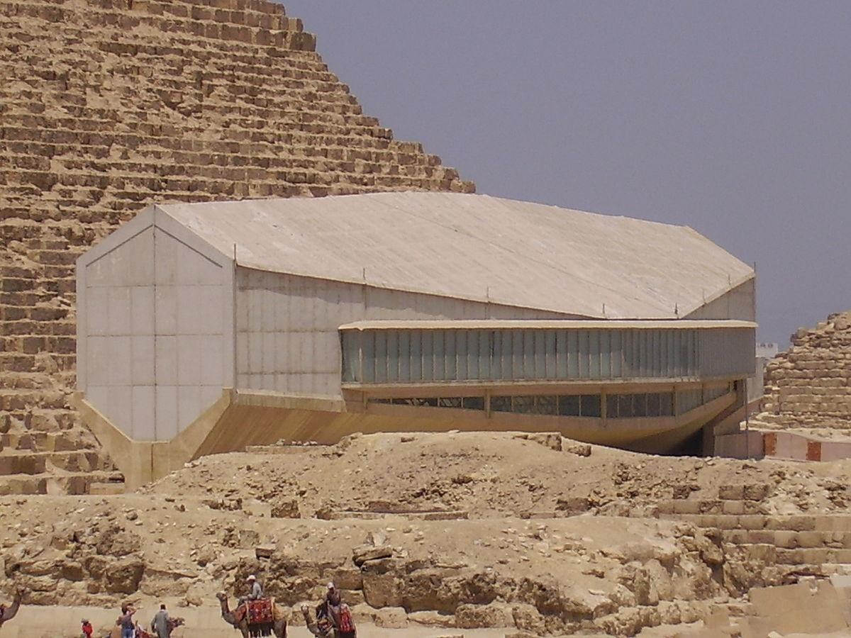 Solar Boat Museum: A Glimpse into the Pharaonic Afterlife in Cairo